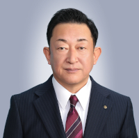 長森真一理事長
